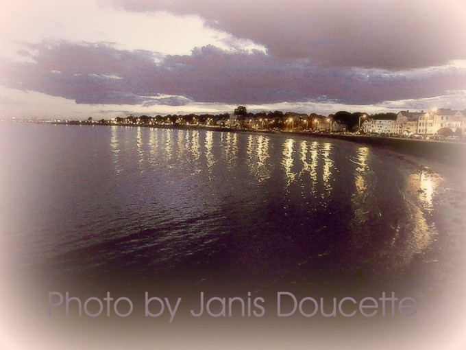 Swampscott Frost Sepia. web